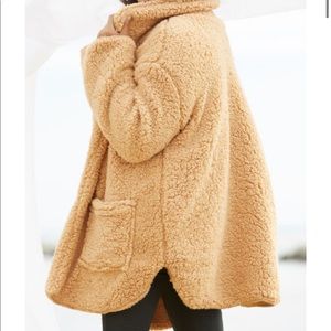 Unveil : Notch Teddy Coat